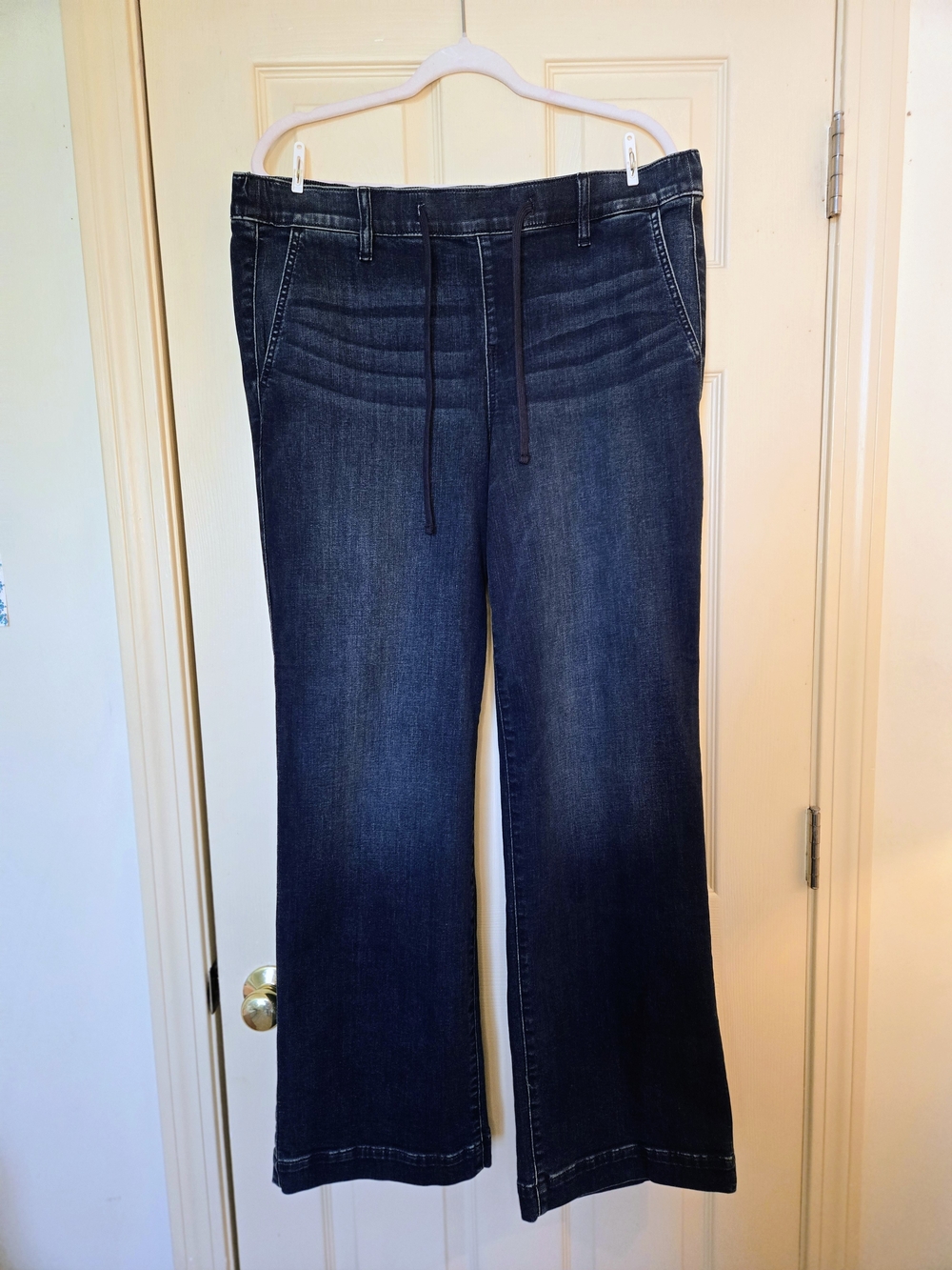 NWOT Torrid Size 1 Tall Women’s Wide-Leg Jeans